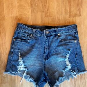 Kendall & Kylie Women's Blue Distressed Denim Shorts